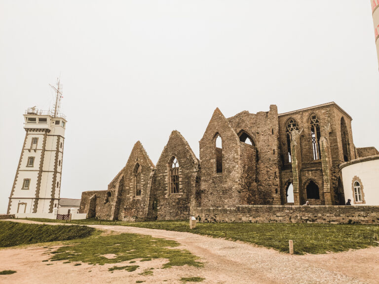 La pointe Sainte Mathieu : une abbaye face à l&rsquo;océan