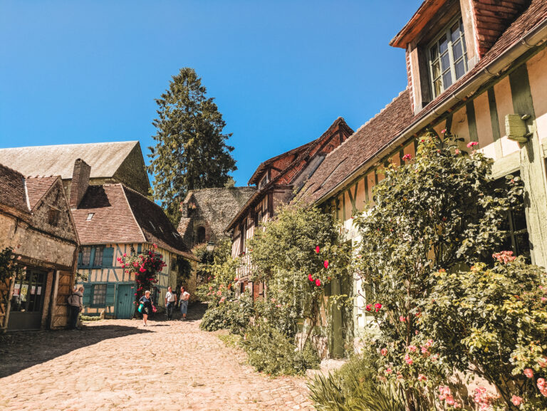 Gerberoy, le village des roses dans l&rsquo;Oise