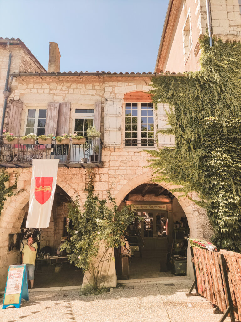Monflanquin : notre coup de cœur dans le Lot-et-Garonne
